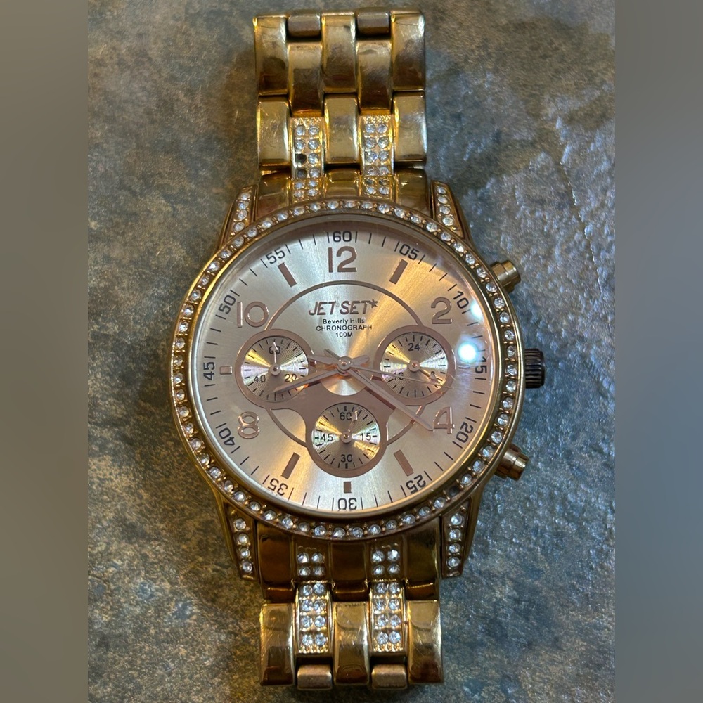l

⌚ Jet Set Beverly Hills Chronograph Watch – Gold Tone w/ Crystal Accents